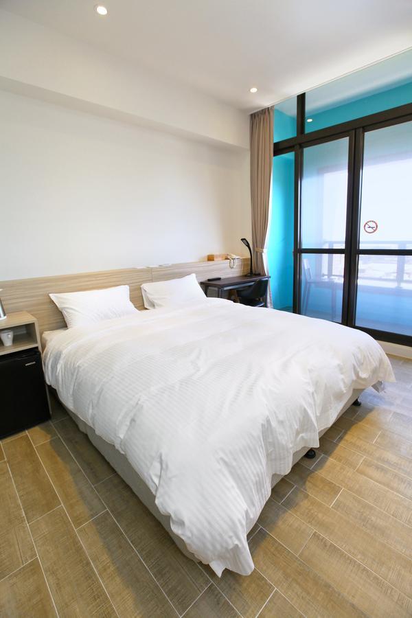 Hotel Yam Kaohsiung Bagian luar foto