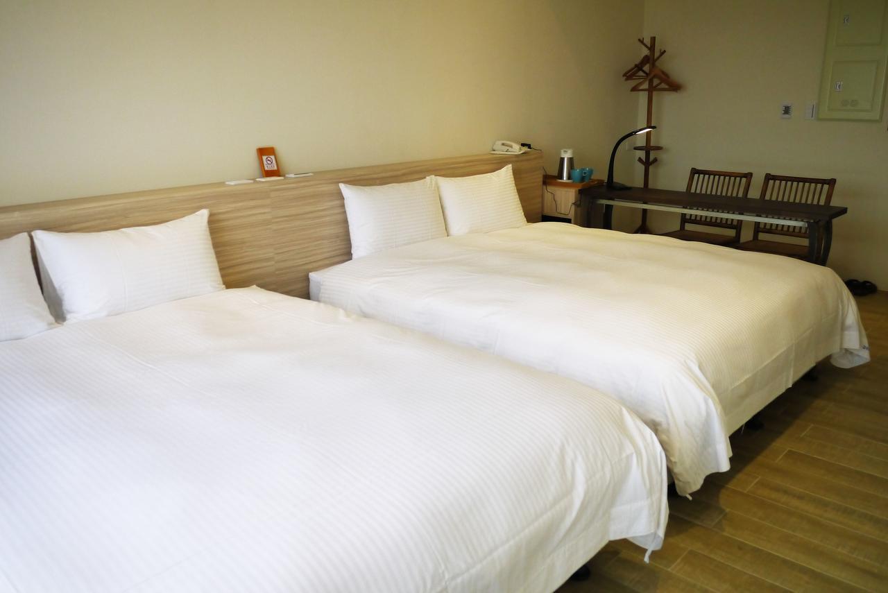 Hotel Yam Kaohsiung Bagian luar foto