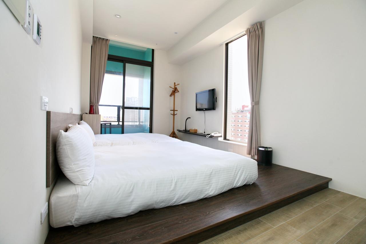 Hotel Yam Kaohsiung Bagian luar foto