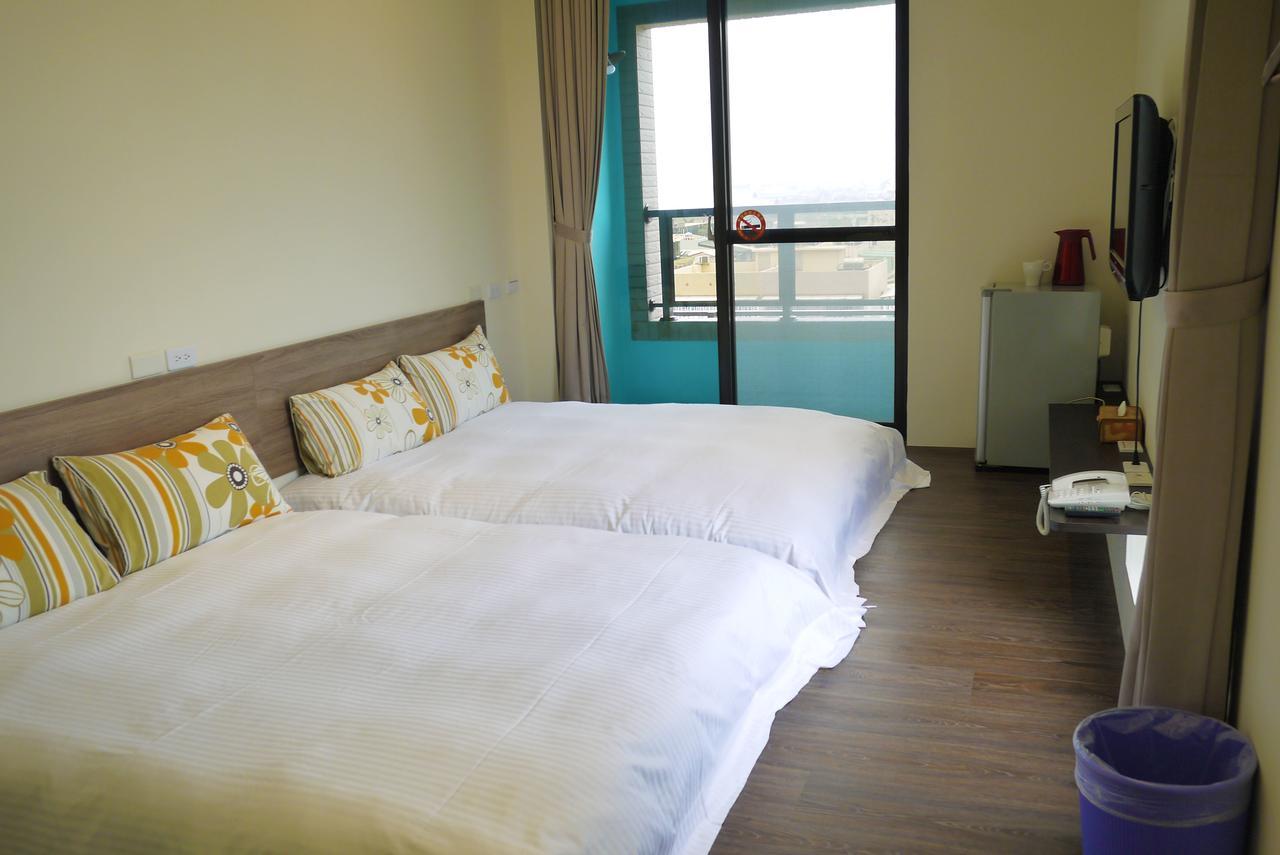 Hotel Yam Kaohsiung Bagian luar foto