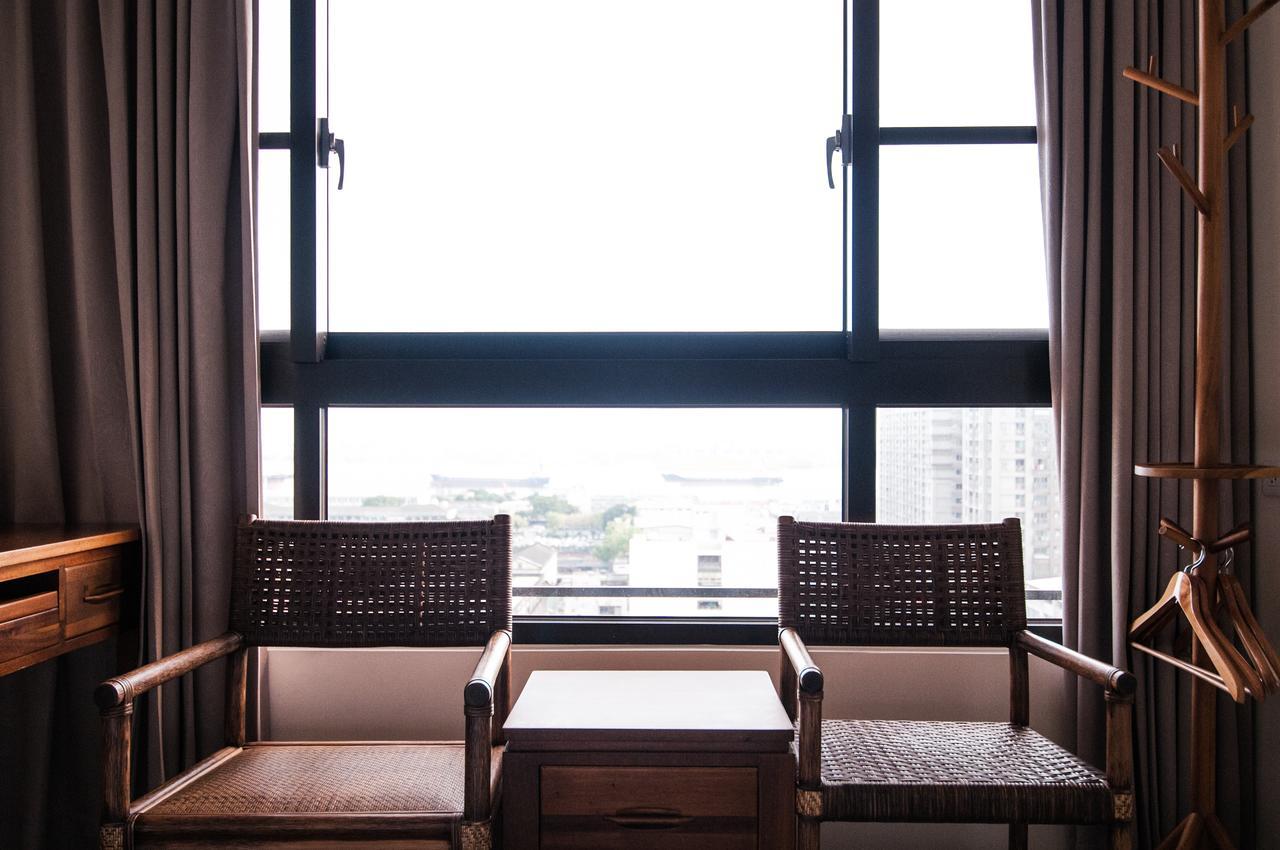 Hotel Yam Kaohsiung Bagian luar foto